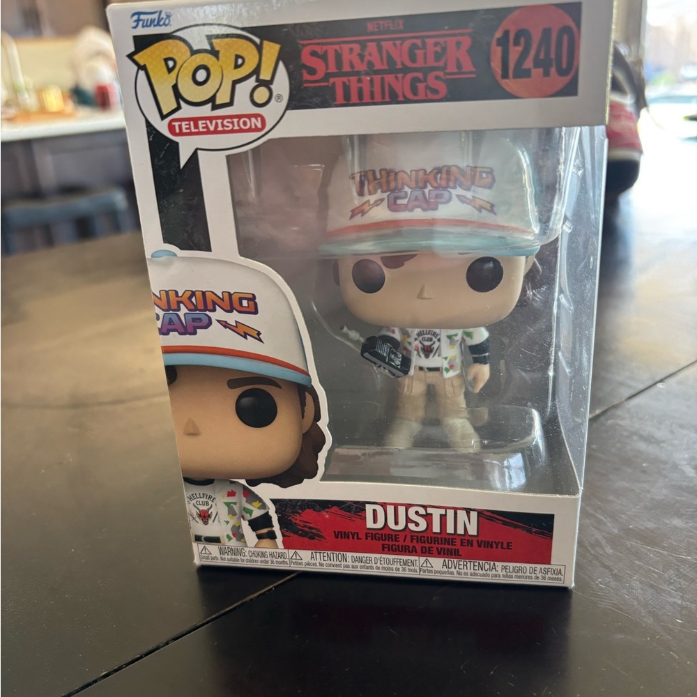 Funko Pop Stranger Things Dustin with Thinking Cap
